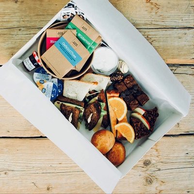 High tea box
